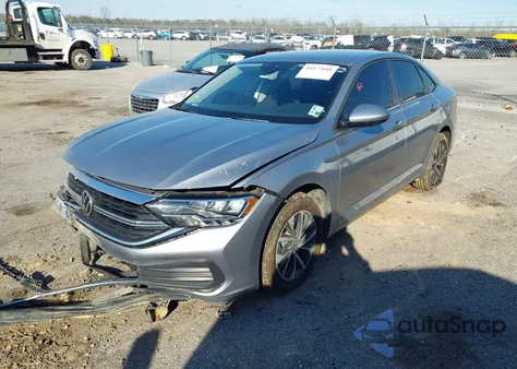 2022 Volkswagen Jetta 1.5T S z USA, uszkodzony, nr VIN 3VWCM7BUXNM023023